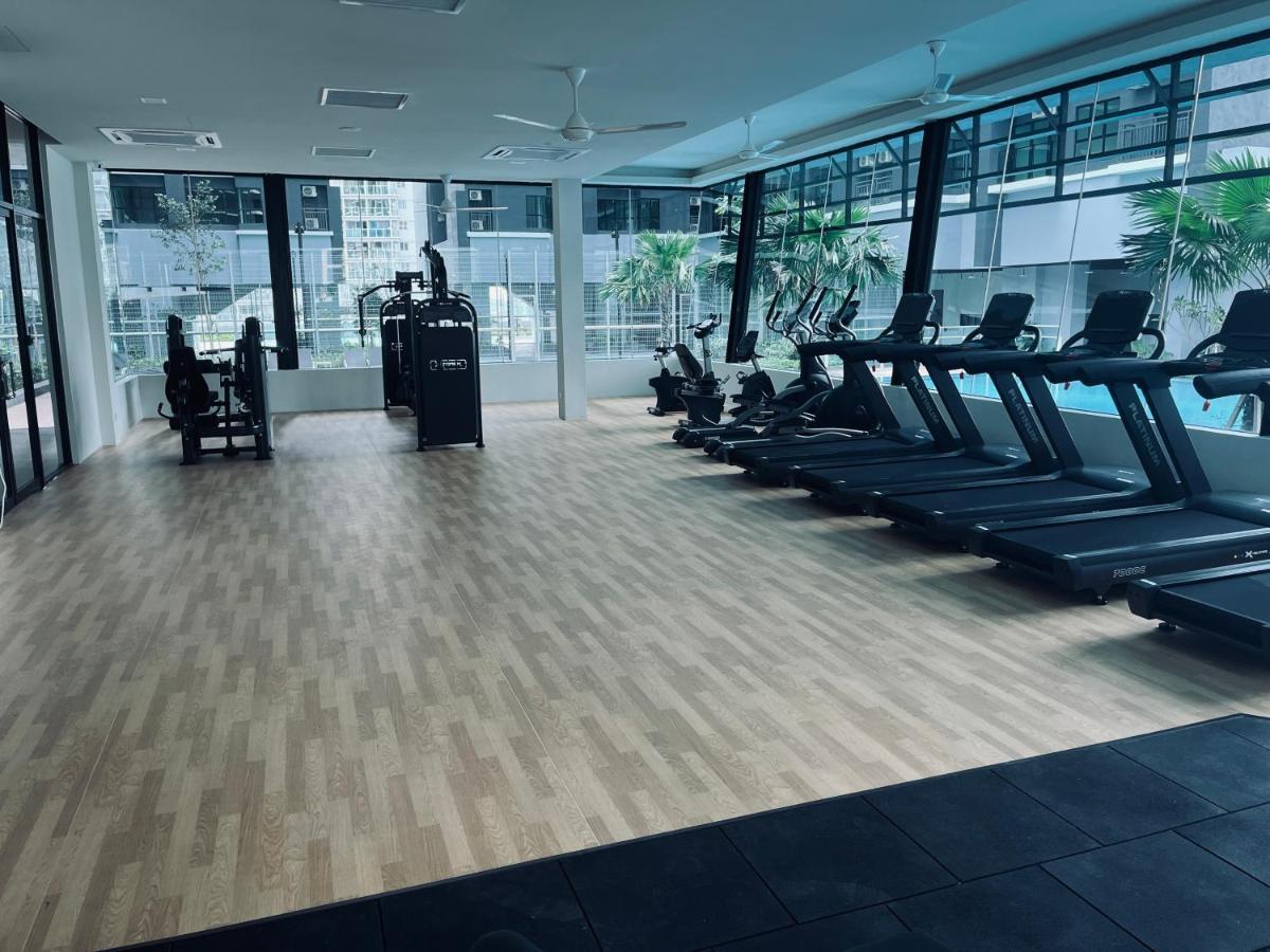 Maxim 2 Bedrooms Mrt Station Cheras Kuala Lumpur Homestay Kültér fotó