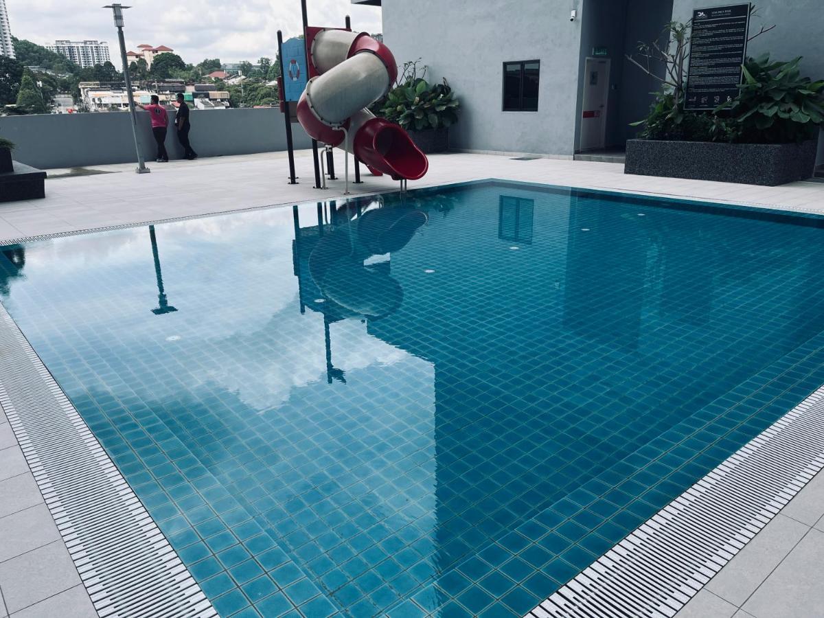 Maxim 2 Bedrooms Mrt Station Cheras Kuala Lumpur Homestay Kültér fotó