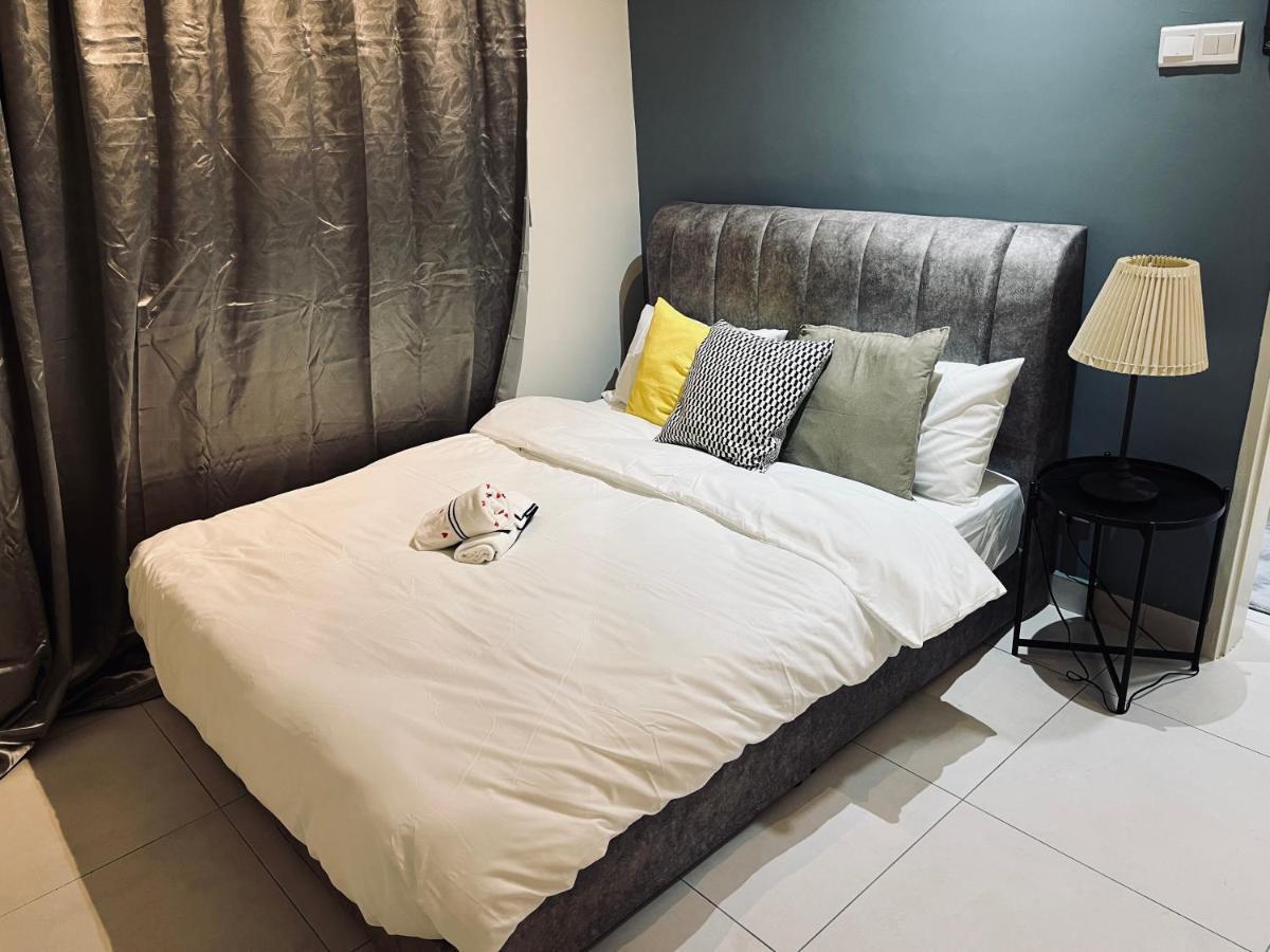 Maxim 2 Bedrooms Mrt Station Cheras Kuala Lumpur Homestay Kültér fotó